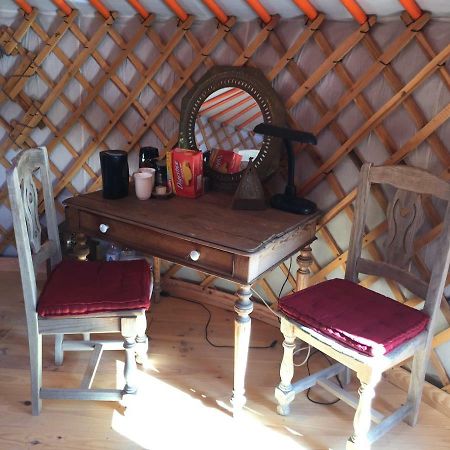 La Yurta Naranja 호텔 피네스트라트 외부 사진