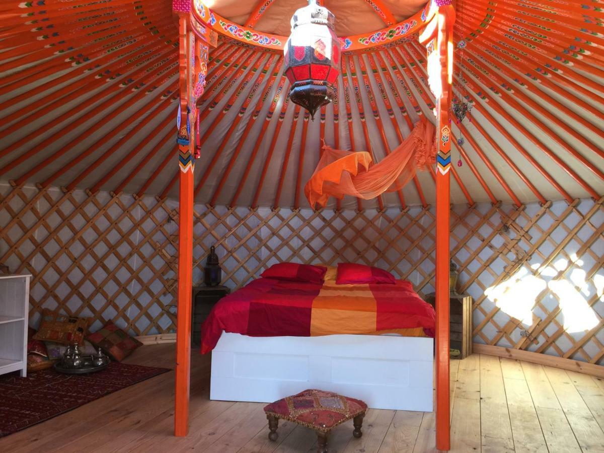 La Yurta Naranja 호텔 피네스트라트 외부 사진