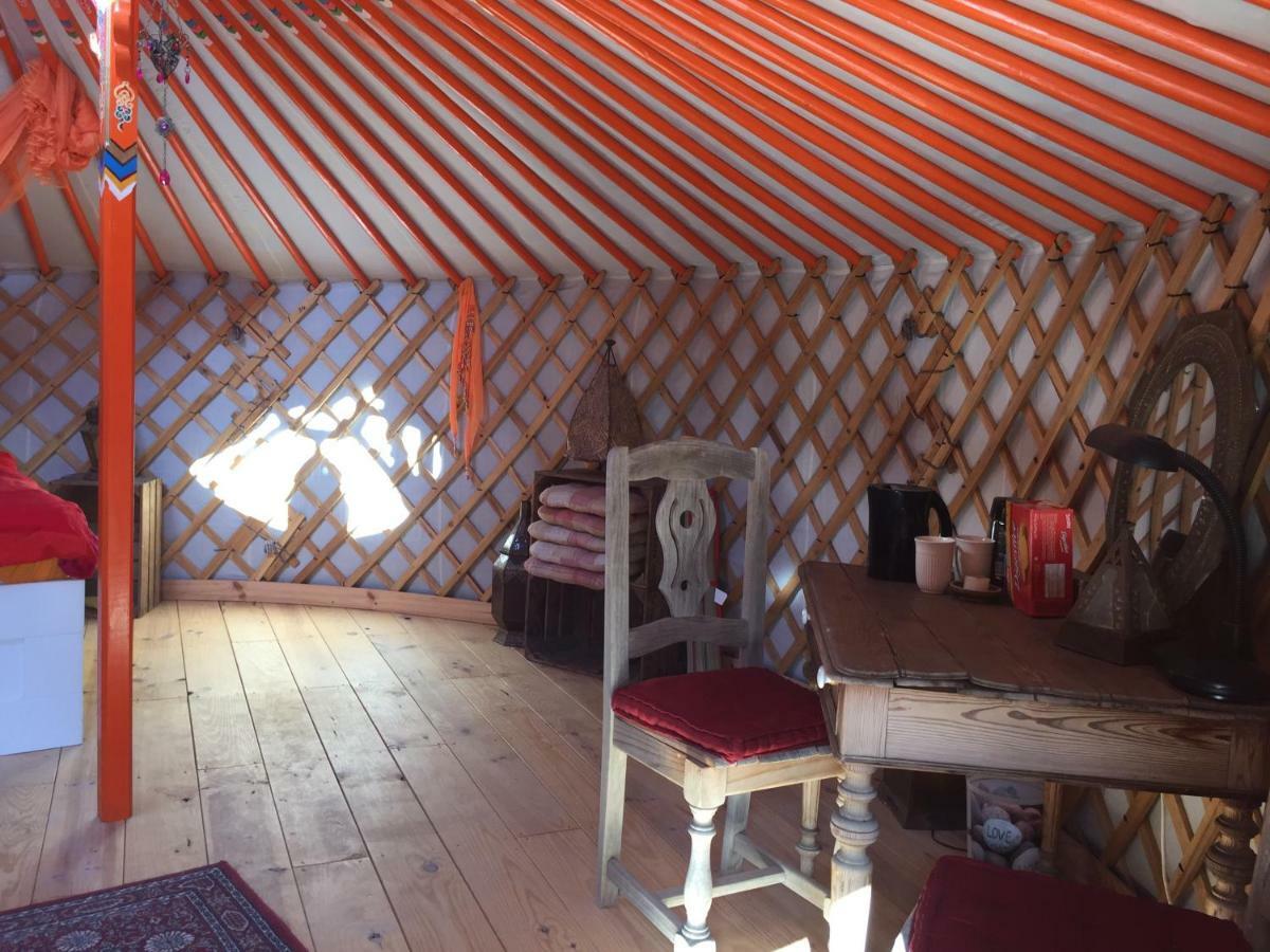 La Yurta Naranja 호텔 피네스트라트 외부 사진